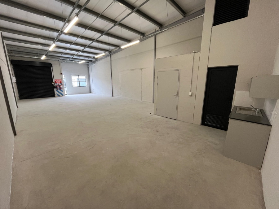 To Let commercial Property for Rent in Montague Gardens Western Cape
